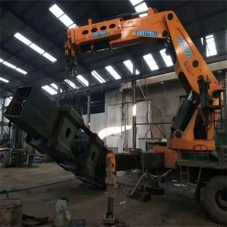 丰城130吨折臂吊车出租吊机租赁附近电话