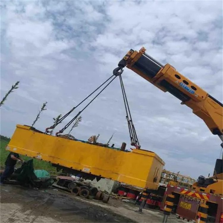 丰城随车吊吊集装箱怎么吊